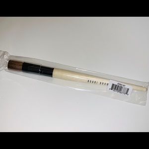 Bobbie Brown Eye Shader Brush